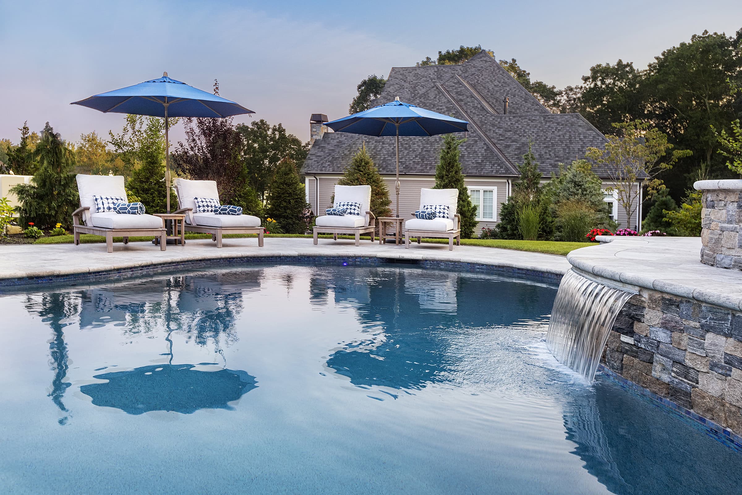 Norfolk MA Pool chairs and water feature